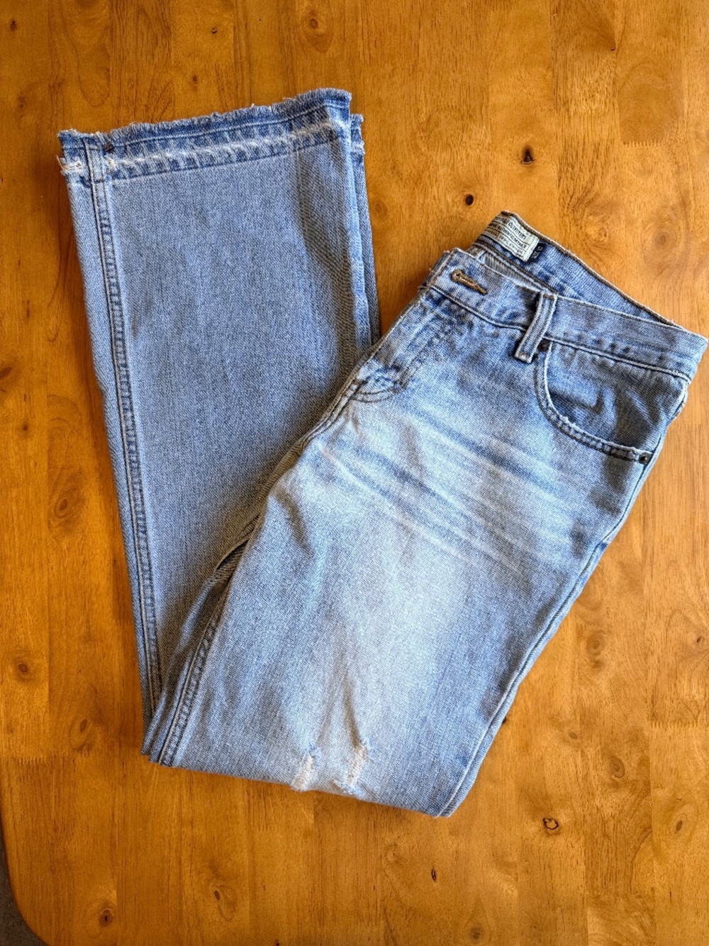 American Eagle Distressed Wide Leg Jeans Frayed Hem 10 100% Cotton 474